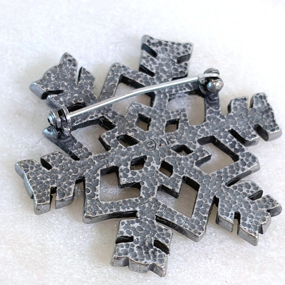 Anne Klein Gunmetal Snowflake Rhinestone Brooch Pin Signed AK - Picture 3 of 6